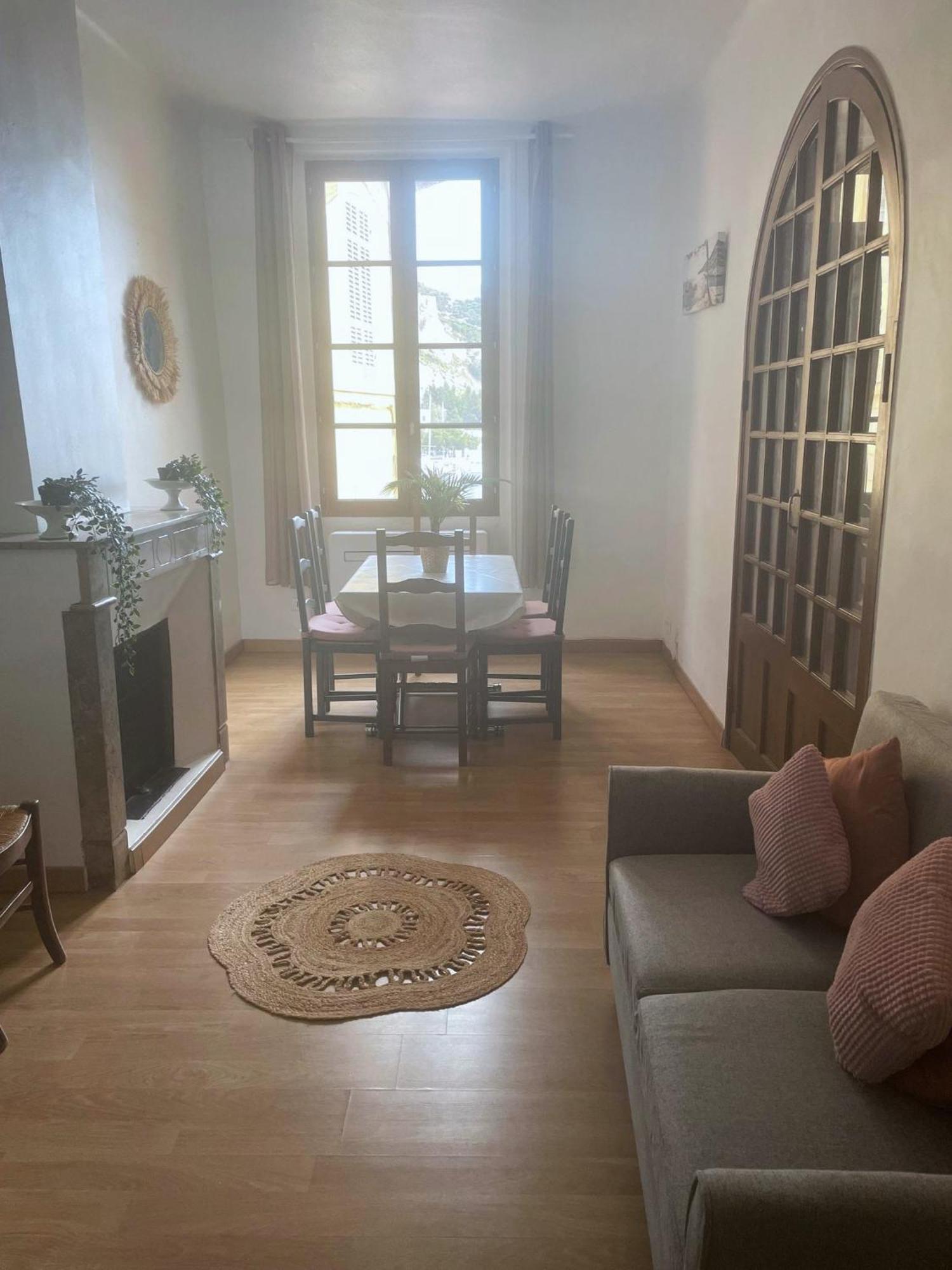 Cassis Loc - Appartement Meuble Bagian luar foto